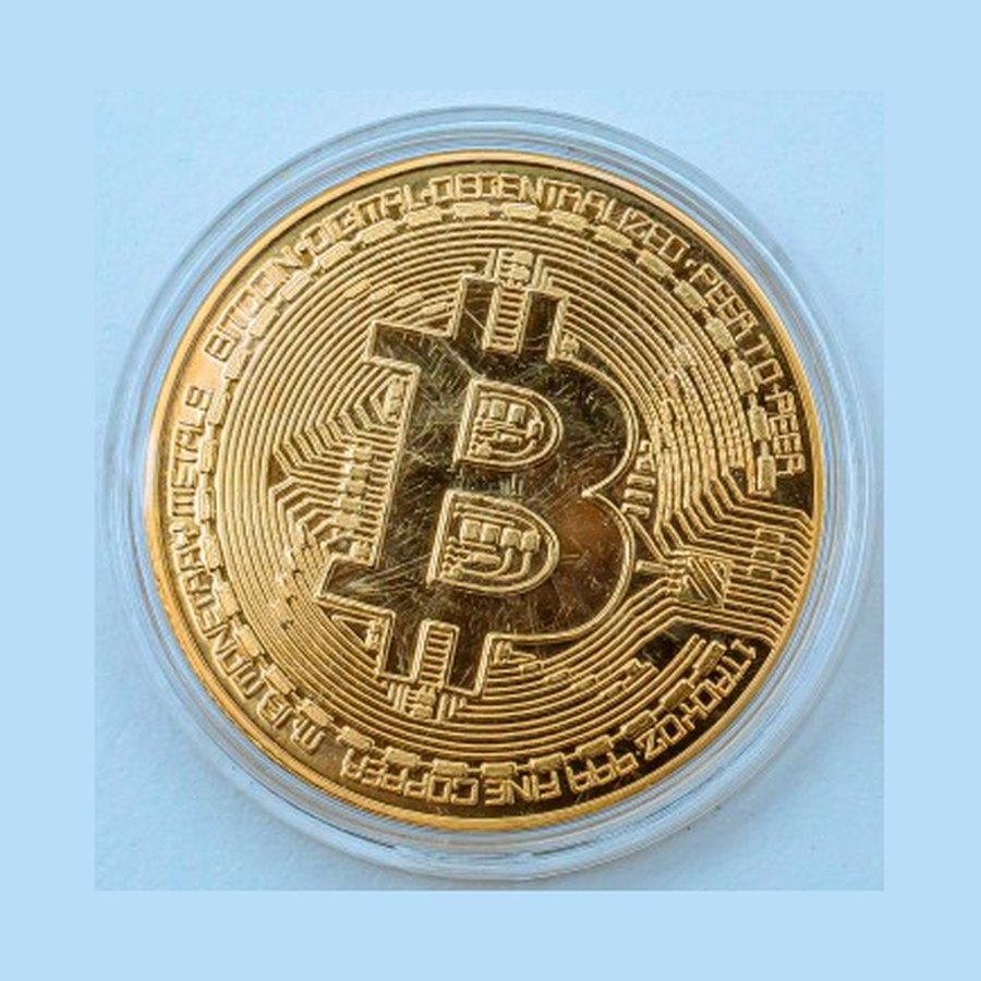 Pièce Bitcoin en métal – dorée